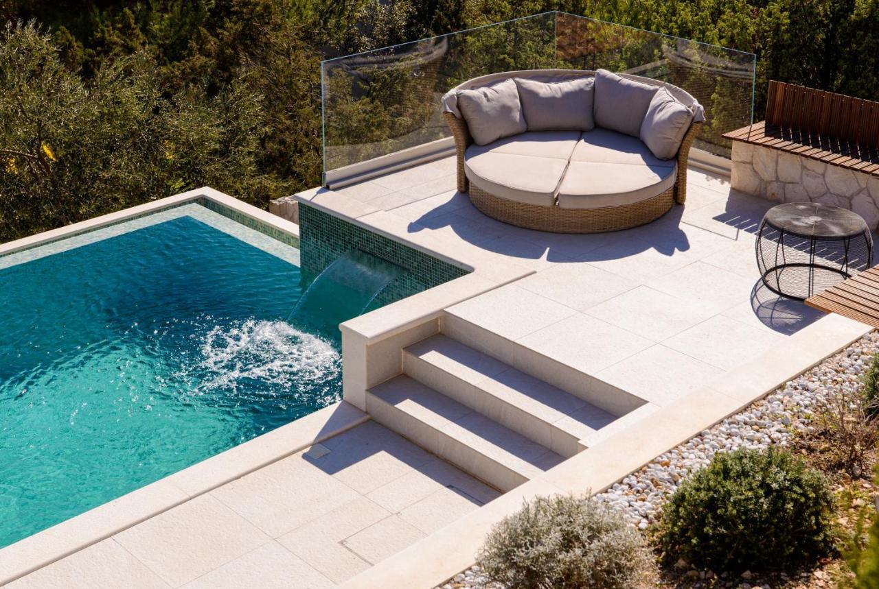 Villa Nerium Seget Vranjica Exterior foto